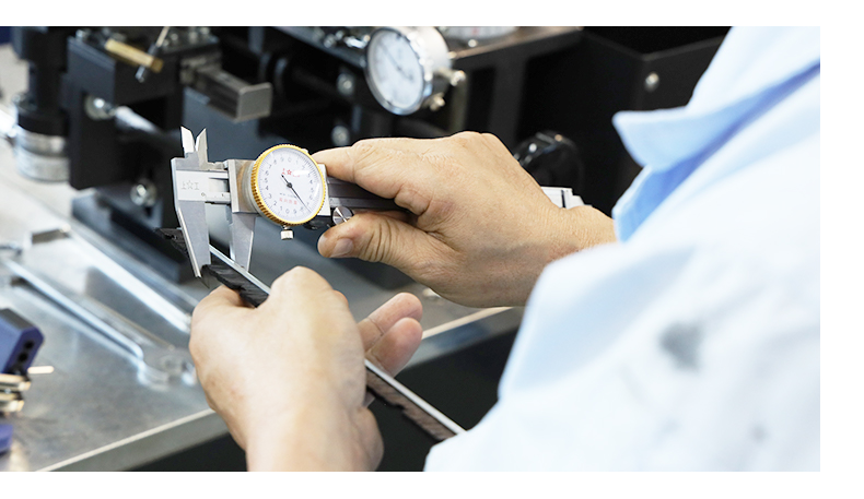 毛刷精度高達(dá)0.1mm-傲群刷業(yè)