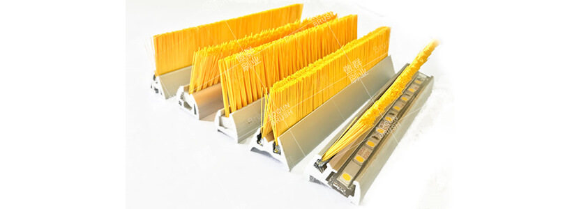 專業(yè)的扶梯毛刷制造廠選傲群，您的明智之選！