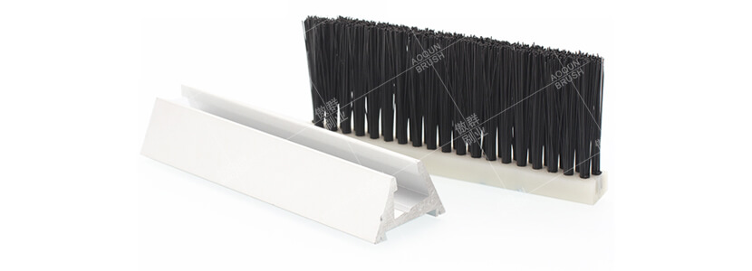 電扶梯毛刷為什么要選【傲群】