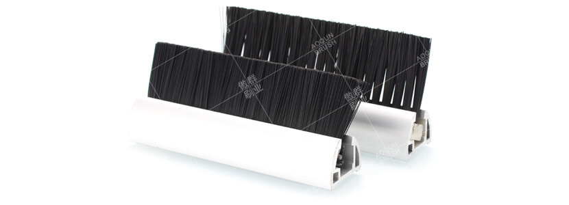 扶梯邊的毛刷生產(chǎn)商—傲群