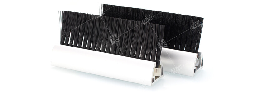 選擇合適的自動(dòng)扶梯配件毛刷讓你事半功倍【傲群刷業(yè)】