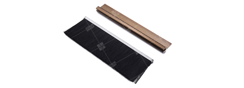 好的門底密封毛刷條是怎樣的？【傲群】用質(zhì)量告訴你！