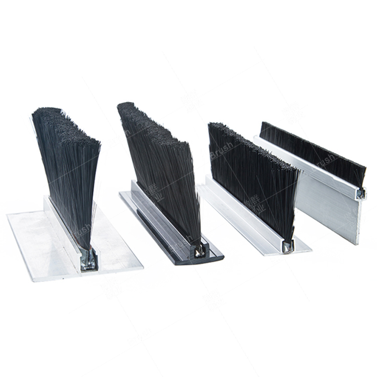 如何使用門密封條刷來減少風(fēng)量？【傲群毛刷廠廠家】
