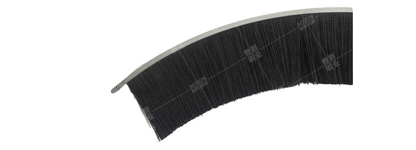 這樣選雨簾擋泥板毛刷條，準(zhǔn)沒錯(cuò)！【傲群毛刷廠】