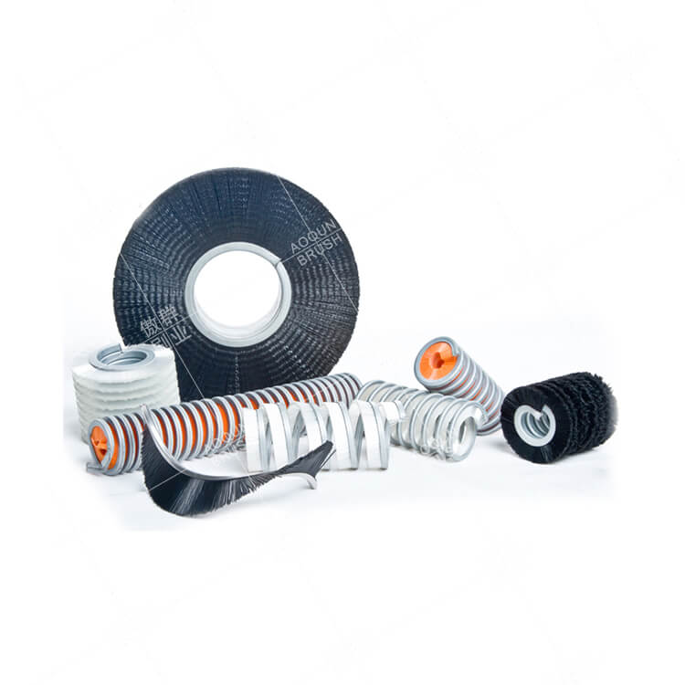 工業(yè)生產(chǎn)離不開彈簧刷【傲群刷業(yè)】