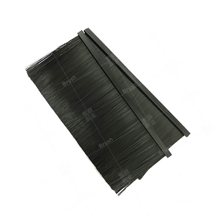 膠條條刷有什么神奇之處嗎？「傲群刷業(yè)」