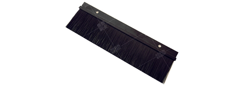 購買機(jī)柜毛刷，請認(rèn)準(zhǔn)傲群條刷廠