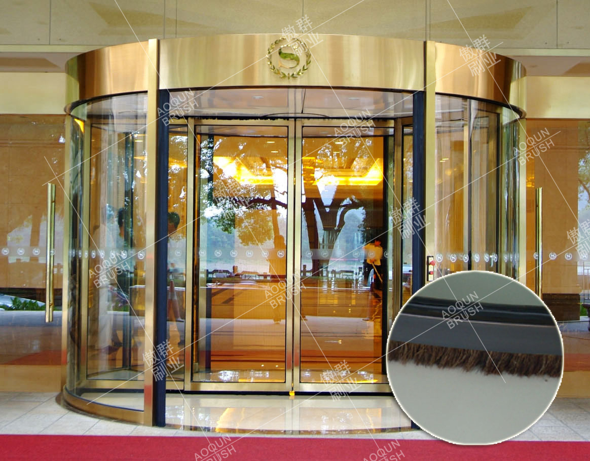 門底密封條刷，我建議你到傲群條刷廠家看看