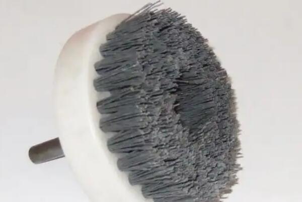 圓盤(pán)刷的主要特點(diǎn)有哪些？圓盤(pán)刷的三大特點(diǎn)及材料區(qū)分介紹