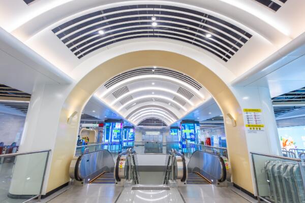 傲群扶梯毛刷，助力實(shí)現(xiàn)深圳地鐵12號(hào)線扶梯安全運(yùn)行