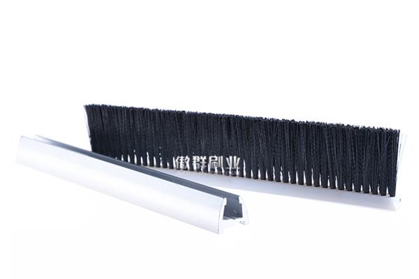自動(dòng)扶梯毛刷用途：扶梯毛刷有什么用途？