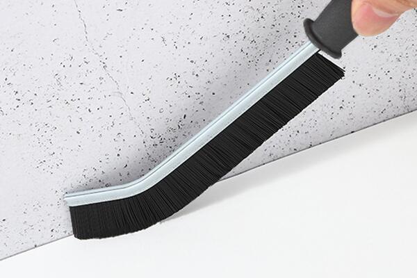 洗臉臺縫隙清潔刷好用嗎？洗臉臺縫隙刷，清潔細縫的好幫手！