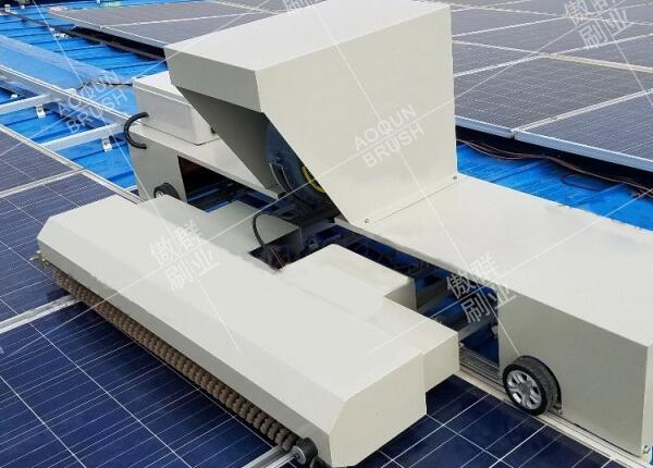 傲群光伏清潔毛刷：“新三樣”光伏產(chǎn)品中的得力助手