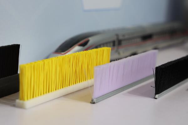 條刷定制優(yōu)質(zhì)服務(wù)難尋？！趕緊看看這家20年品牌毛刷廠