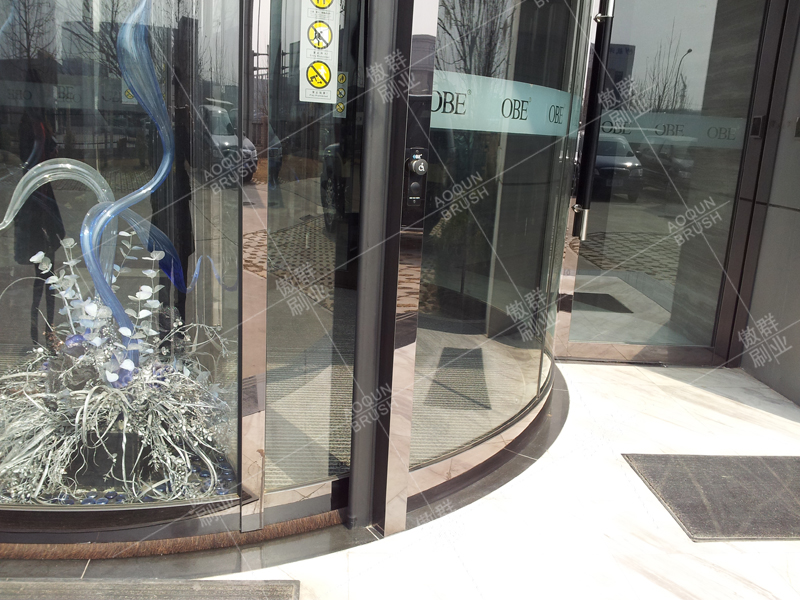 旋轉(zhuǎn)門(mén)密封毛刷 旋轉(zhuǎn)門(mén)密封毛刷