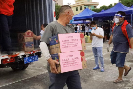 “疫”路同行 全力守護|傲群刷業(yè)再次捐贈防疫物資