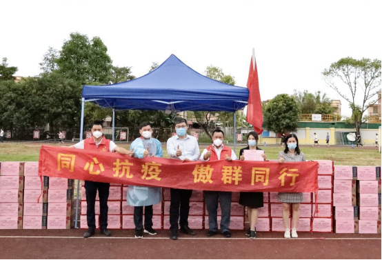 “疫”路同行 全力守護|傲群刷業(yè)再次捐贈防疫物資
