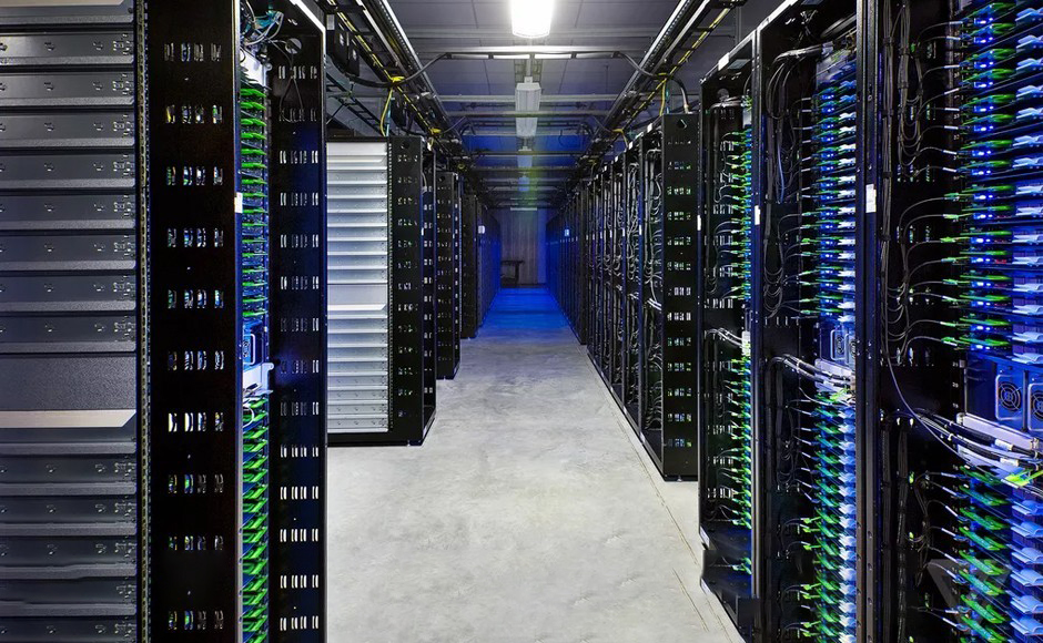 Facebook數(shù)據(jù)中心-機(jī)柜毛刷 Facebook數(shù)據(jù)中心-機(jī)柜毛刷