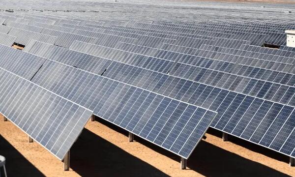 光伏太陽板清洗 光伏太陽板清洗