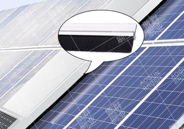 傲群光伏清潔刷清洗光伏板 傲群光伏清潔刷清洗光伏板