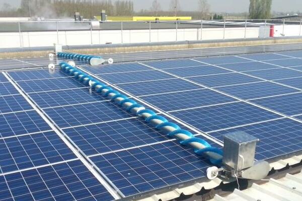 光伏電動機(jī)器人 光伏電動機(jī)器人