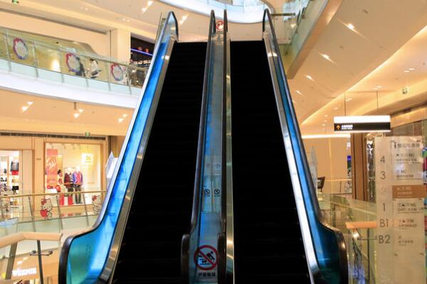 自動扶梯毛刷防夾還是防塵 自動扶梯毛刷防夾還是防塵