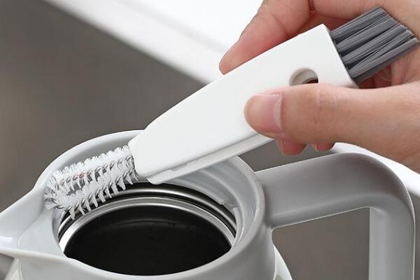 保溫杯水杯蓋縫隙清潔刷使用方法 保溫杯水杯蓋縫隙清潔刷使用方法