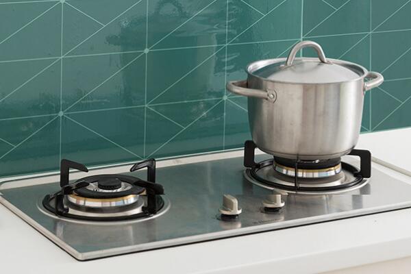 選用灶臺(tái)縫隙刷的六大原因 選用灶臺(tái)縫隙刷的六大原因