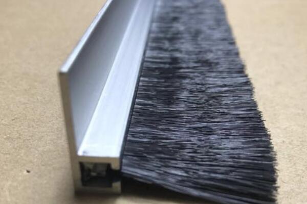 尼龍條刷廠家定制多少錢 尼龍條刷廠家定制多少錢